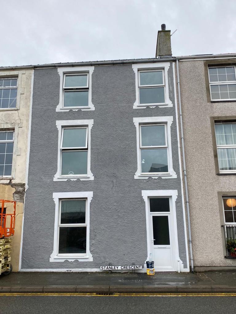 House Victoria Road in Holyhead