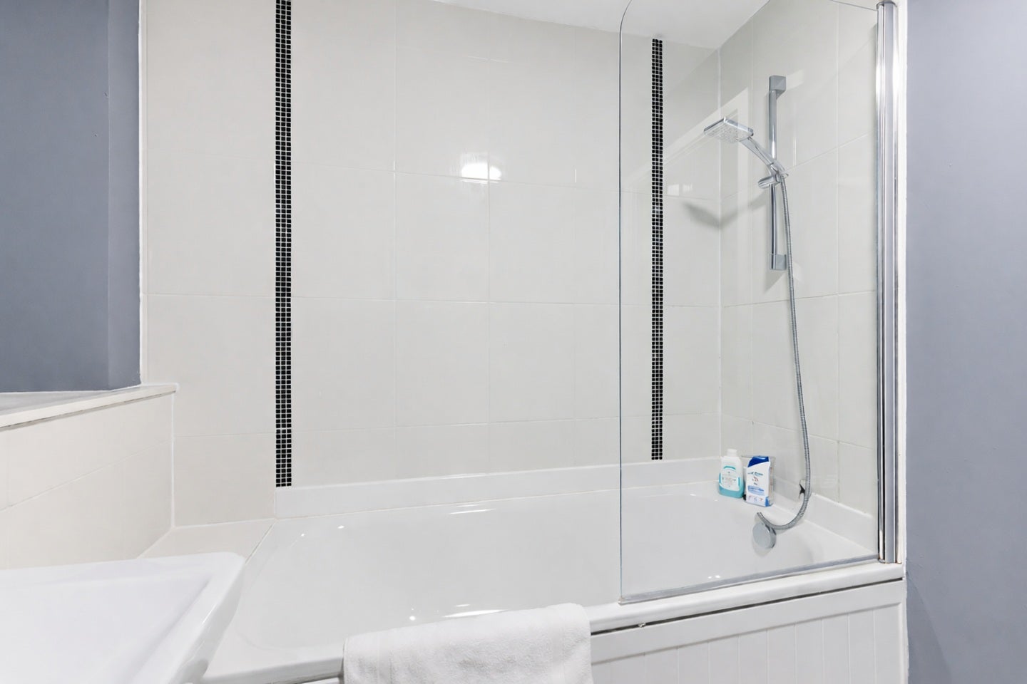 Flat Mortimer Square in Milton Keynes