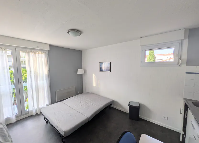 Flat Rue Saint-Roch in Toulouse