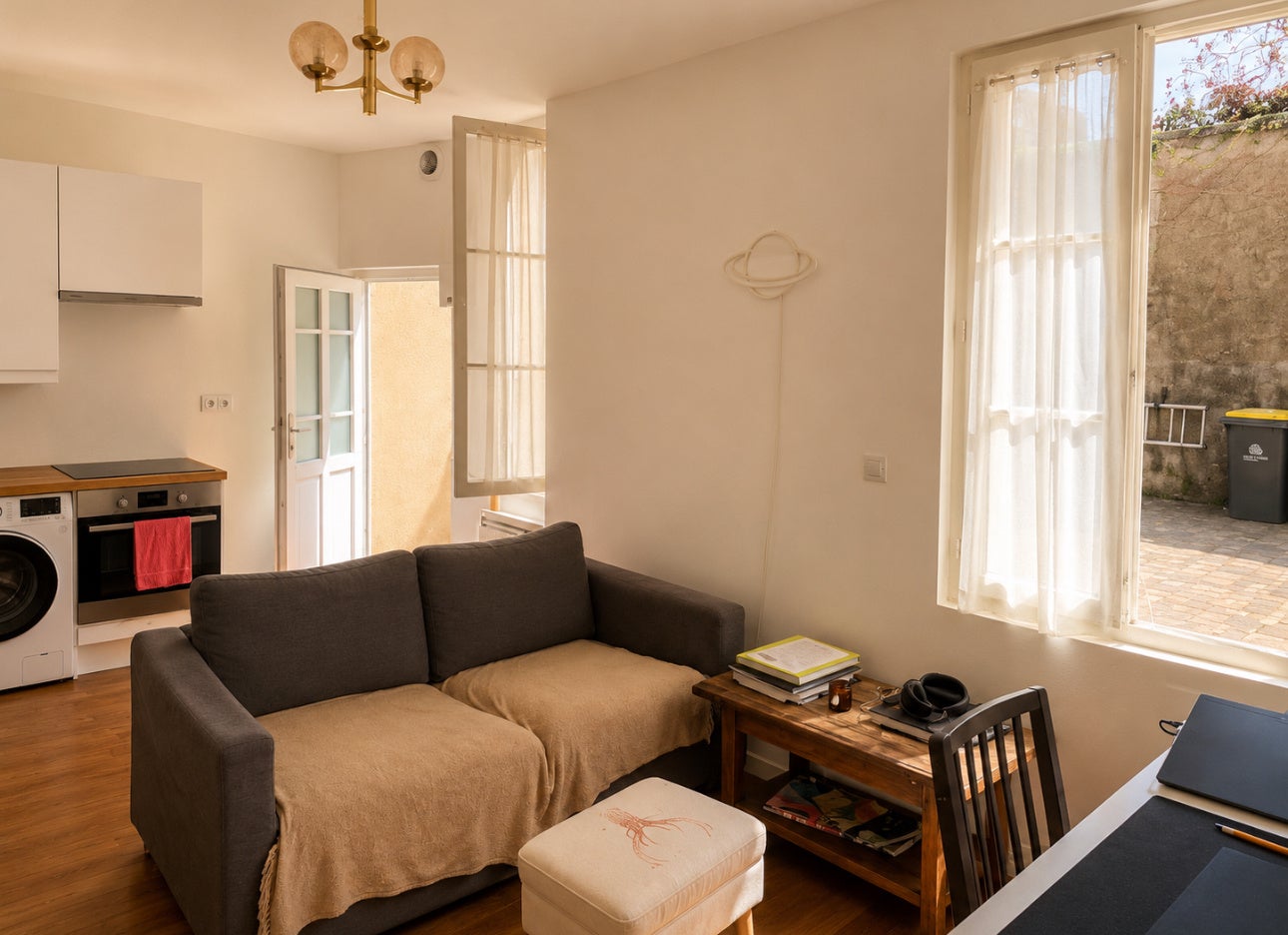 Flat Rue de Montreuil in Versailles
