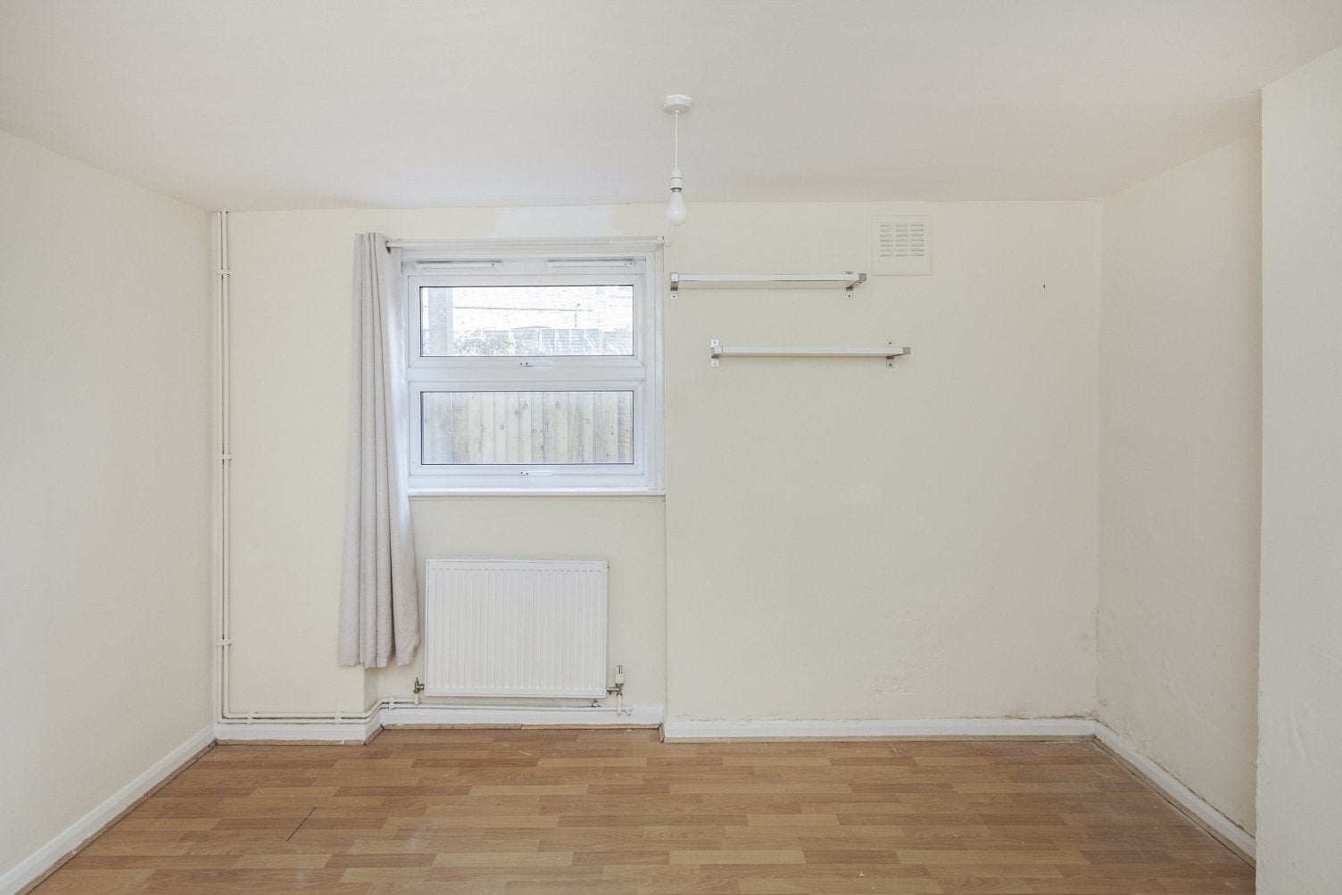 Flat Wolfington Road in Greater London