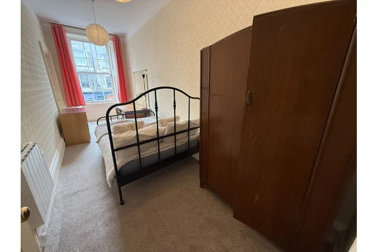 Flat South Clerk Street in City of Edinburgh