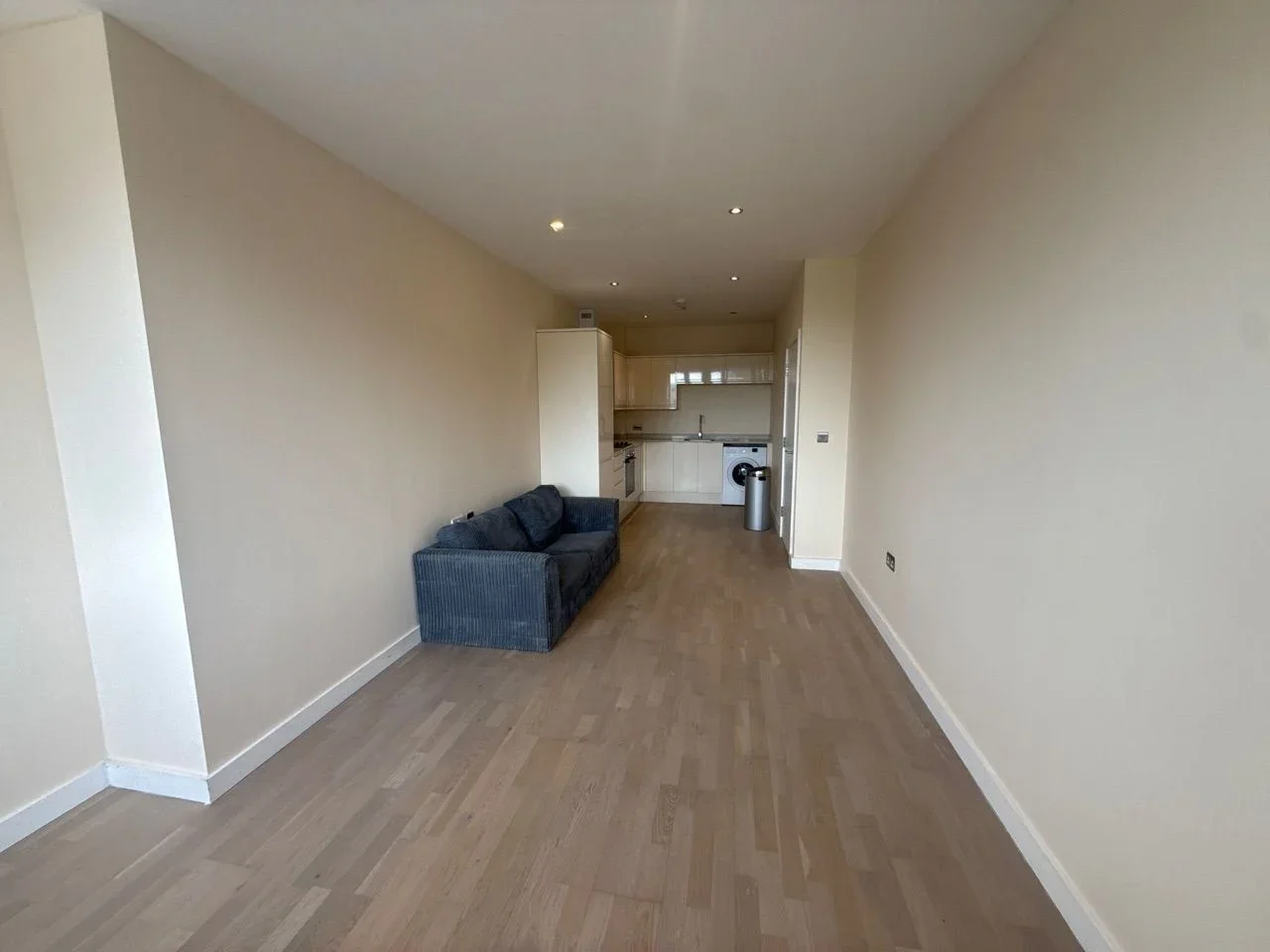Flat Cleeve Road in Mole Valley