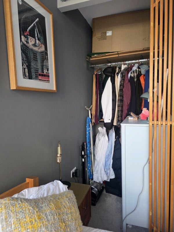 Room Jubilee Street in Greater London