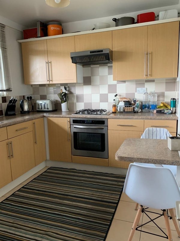 Room Petworth Street in Greater London