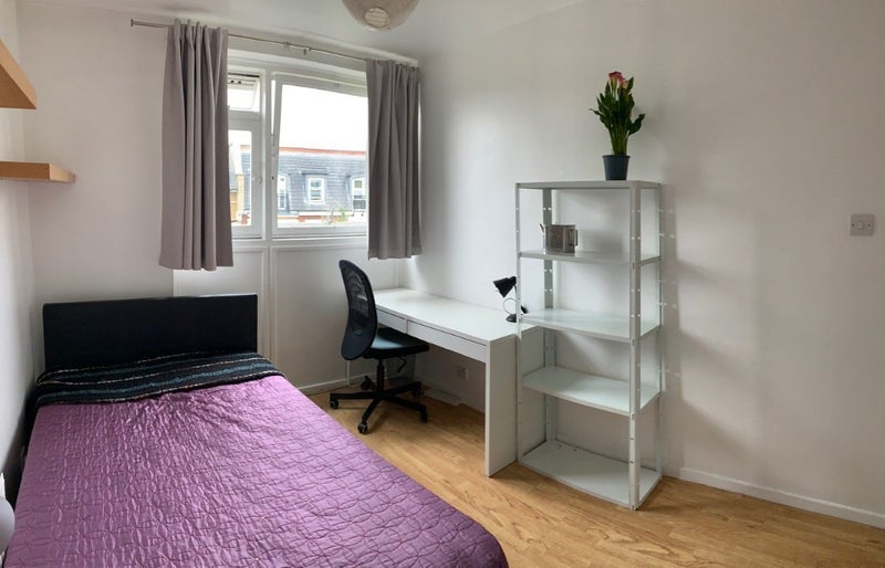 Room Petworth Street in Greater London