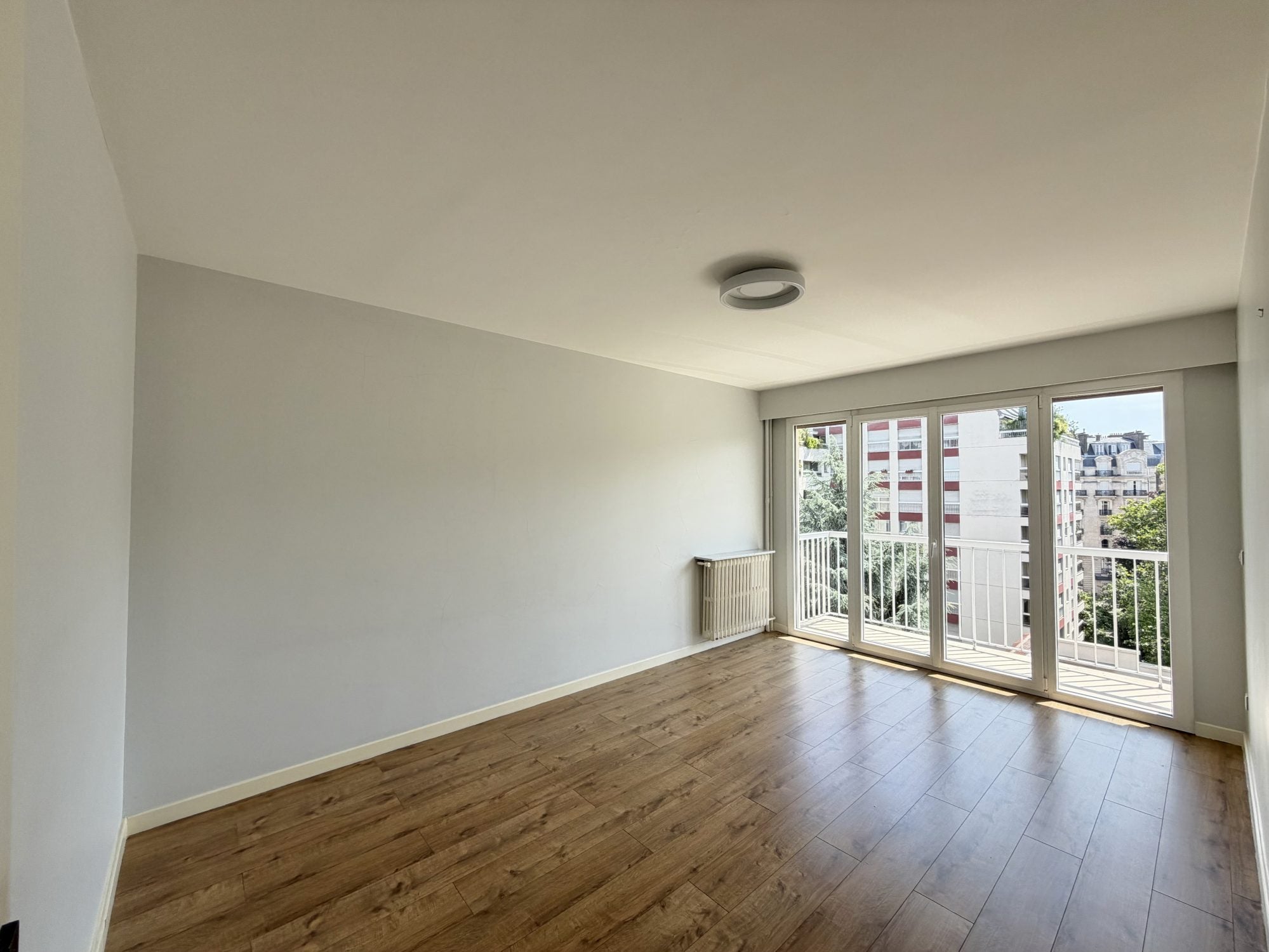 Appartement Rue Saint-Charles à Paris