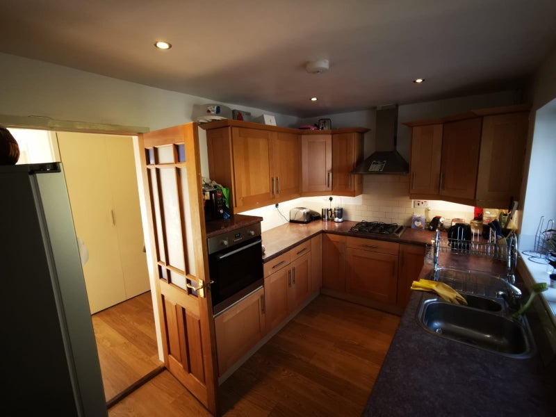 Room Springwood Gardens in Nottingham