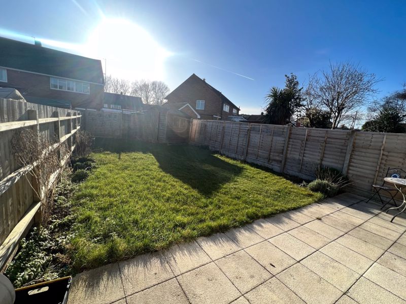 Room Sollars Close in Hereford