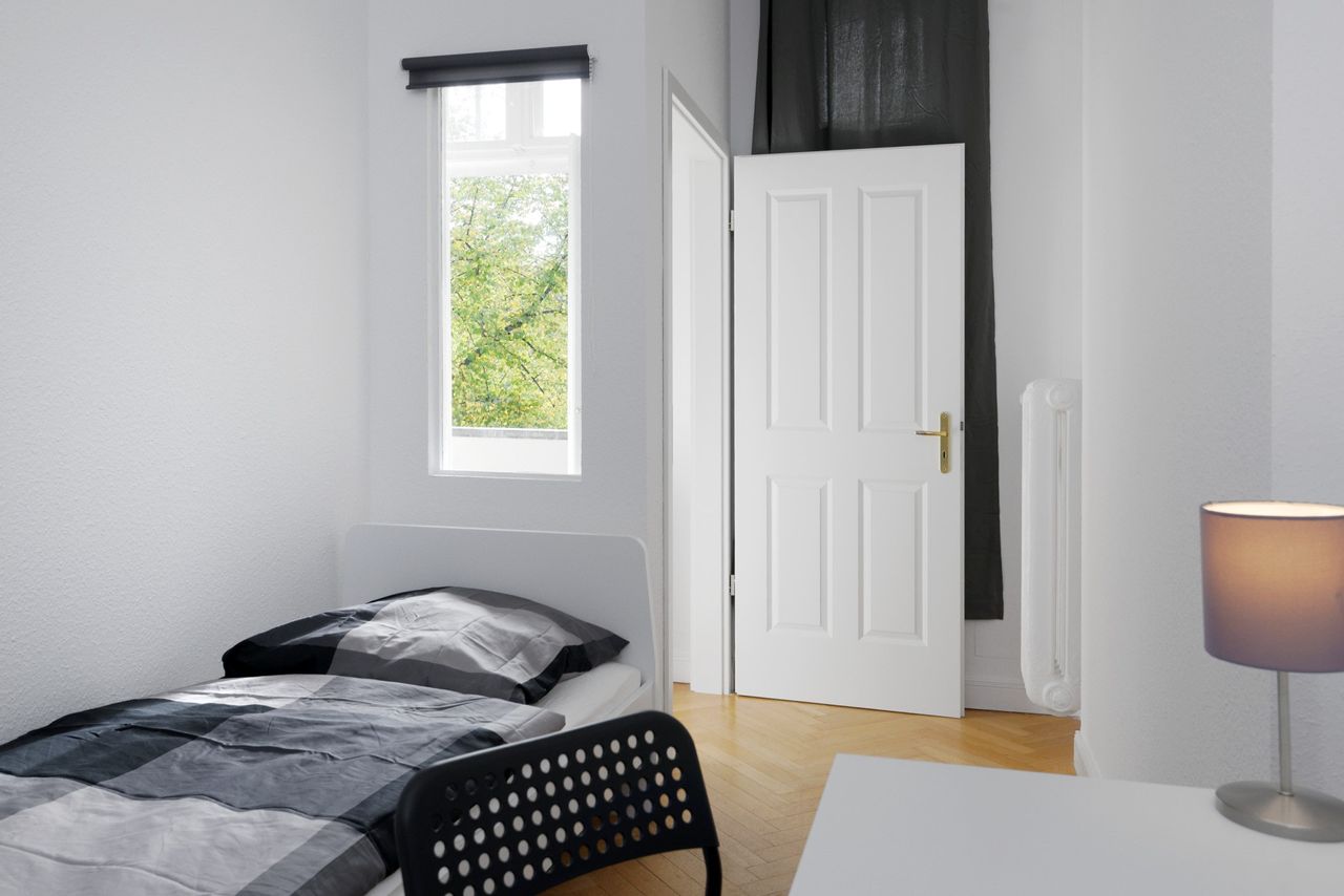 Zimmer Hohenzollerndamm in Berlin