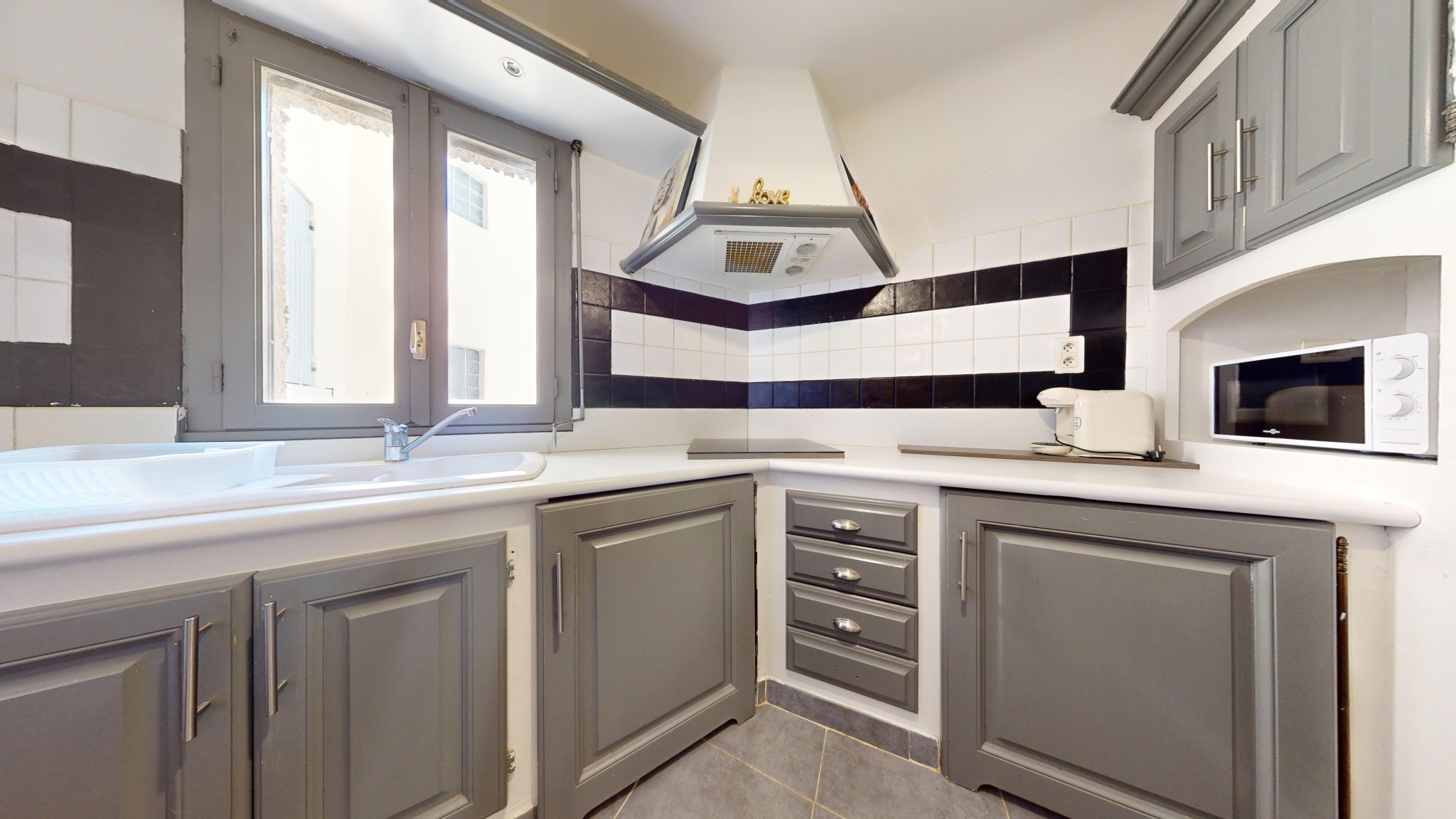 Flat Place Émile Zola in Carpentras