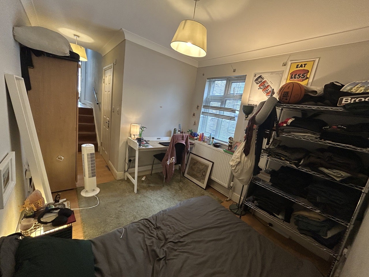 Room Kilburn High Road in Greater London