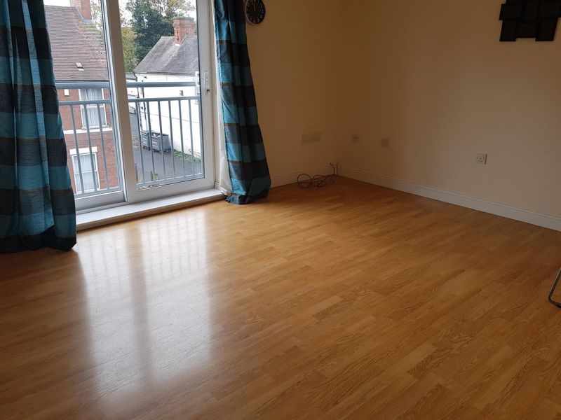 Flat Withering Close in Wellington
