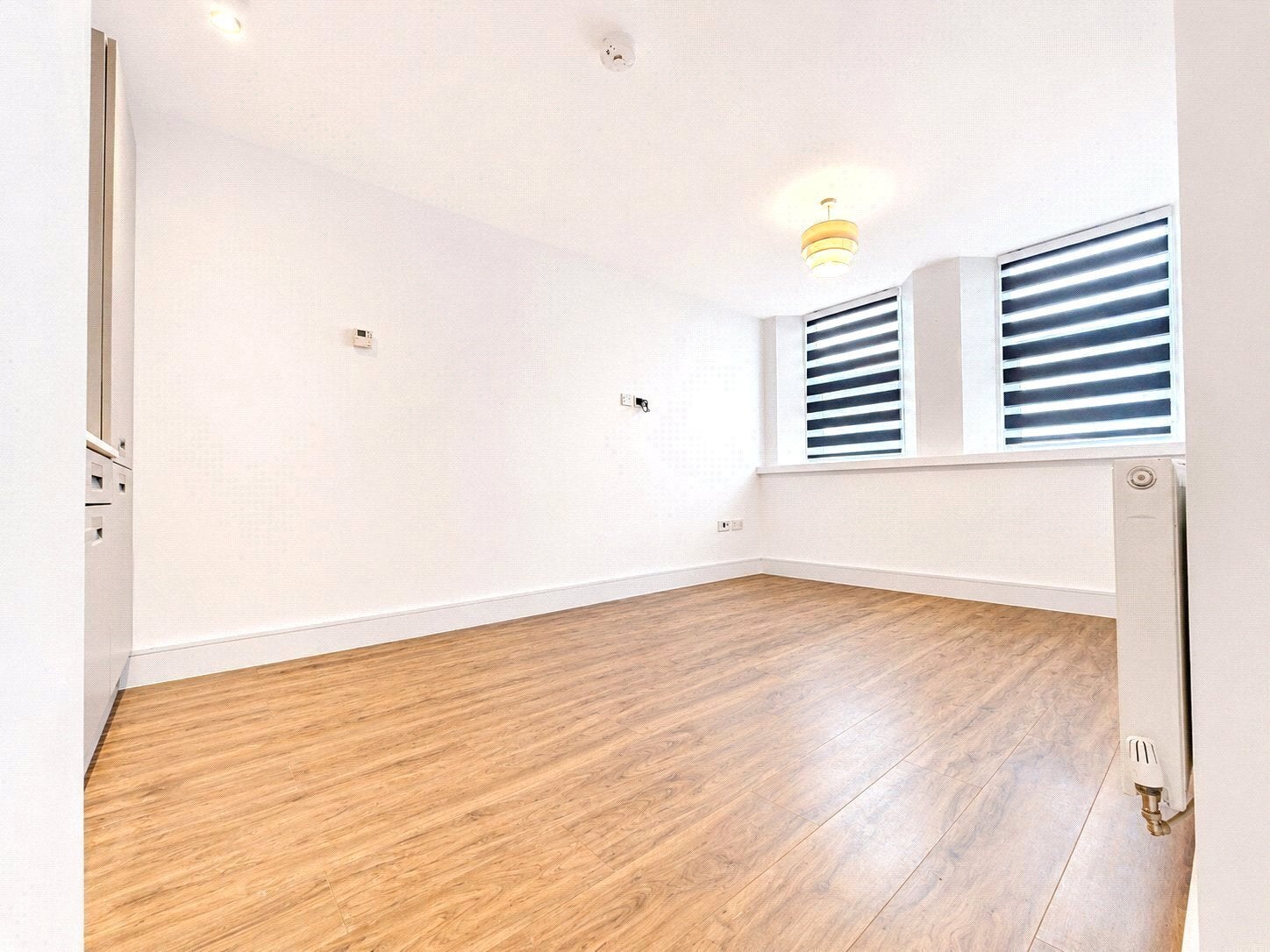 Flat Elizabeth Way in Harlow