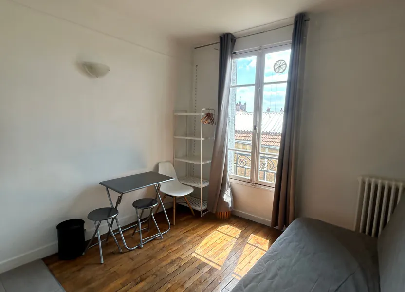 Chambre Rue Chauvelot à Malakoff