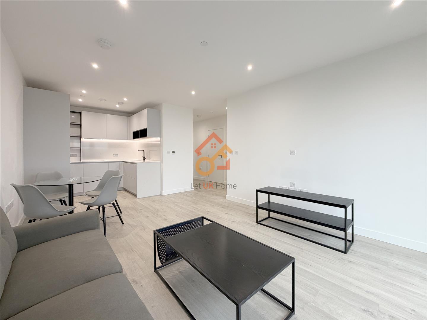 Flat St. Barnabas Street in London
