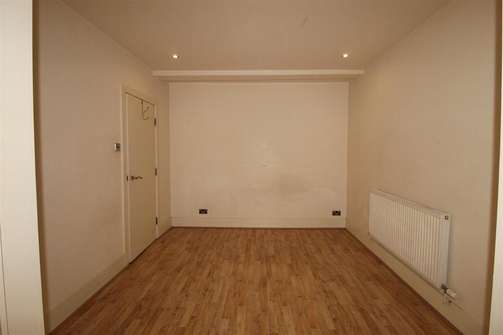 Flat Saddleworth Road in Calderdale