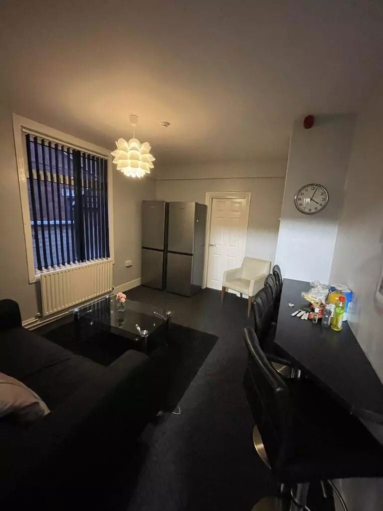 Room Priory Street in Coventry