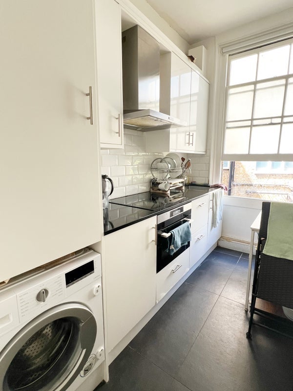 Room Old Brompton Road in Greater London