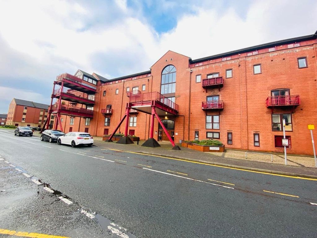 Flat Navigation Way in Preston