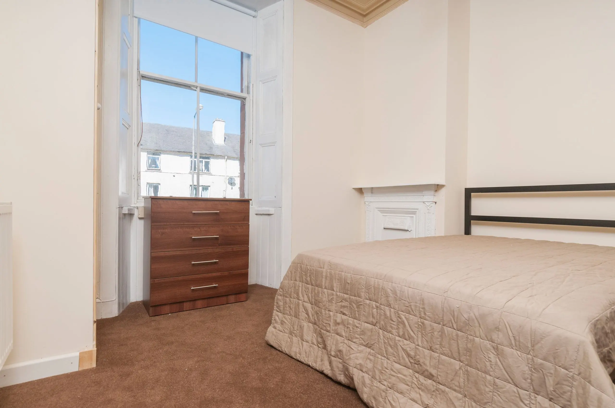 Flat Slateford Road in City of Edinburgh