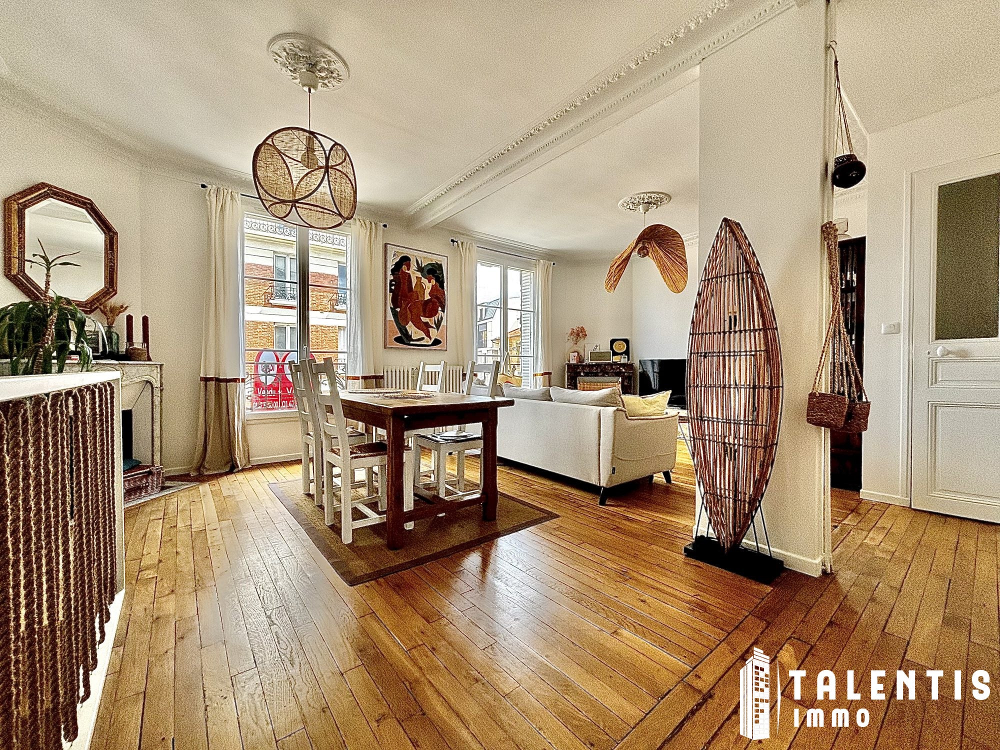 Flat Avenue Victor Hugo in Clamart