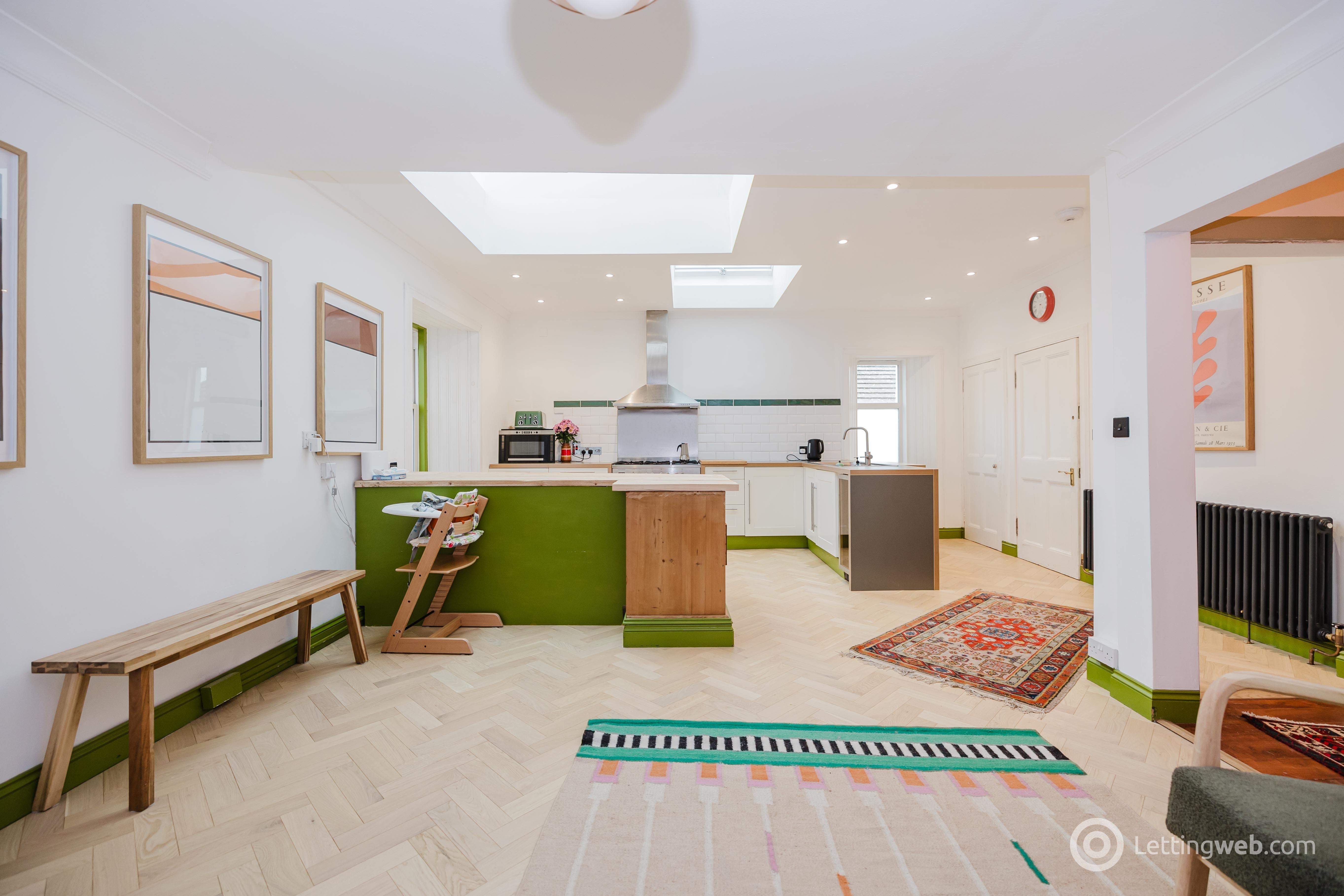 House Claylands Road in City of Edinburgh