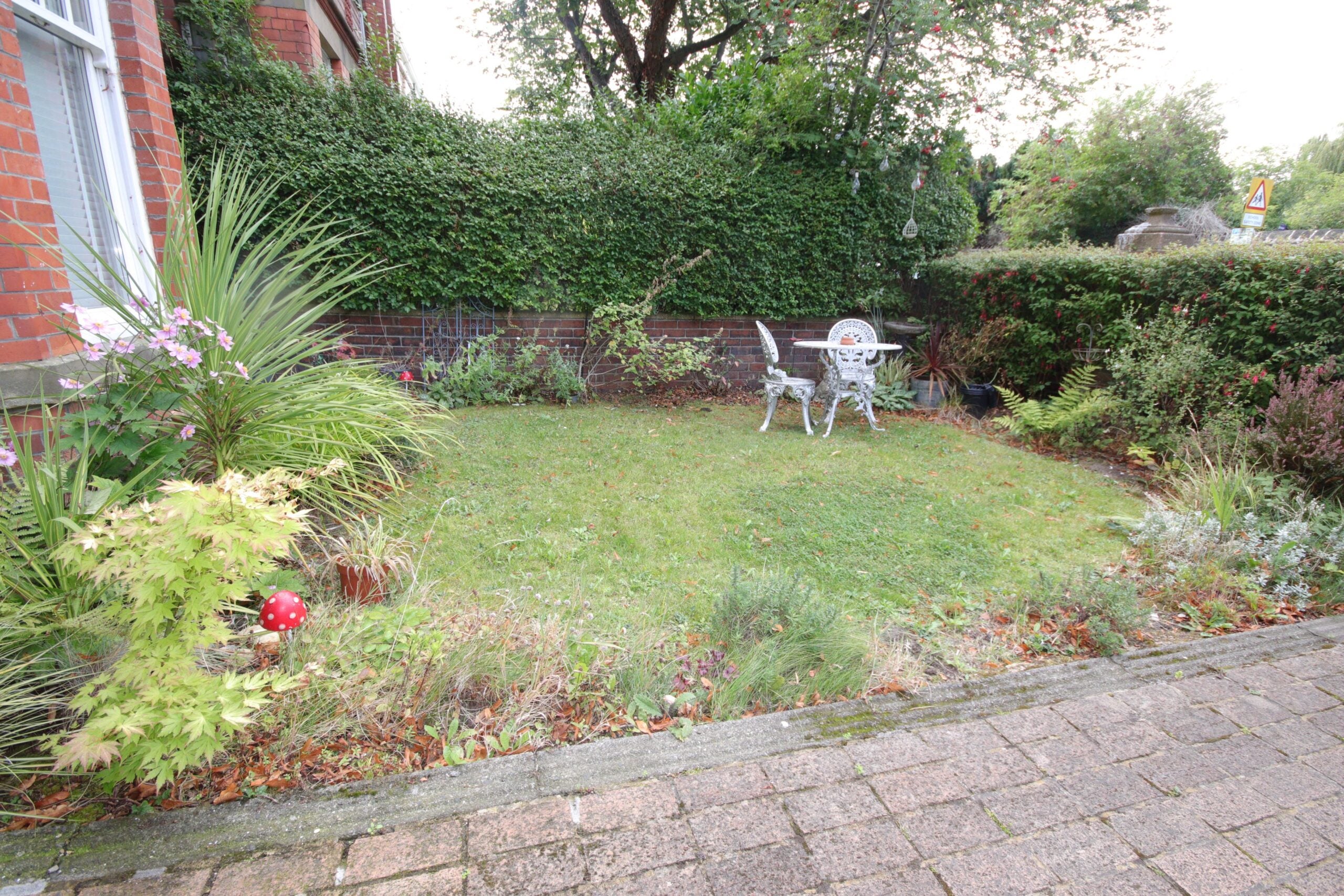 Flat Tankerville Terrace in Newcastle upon Tyne