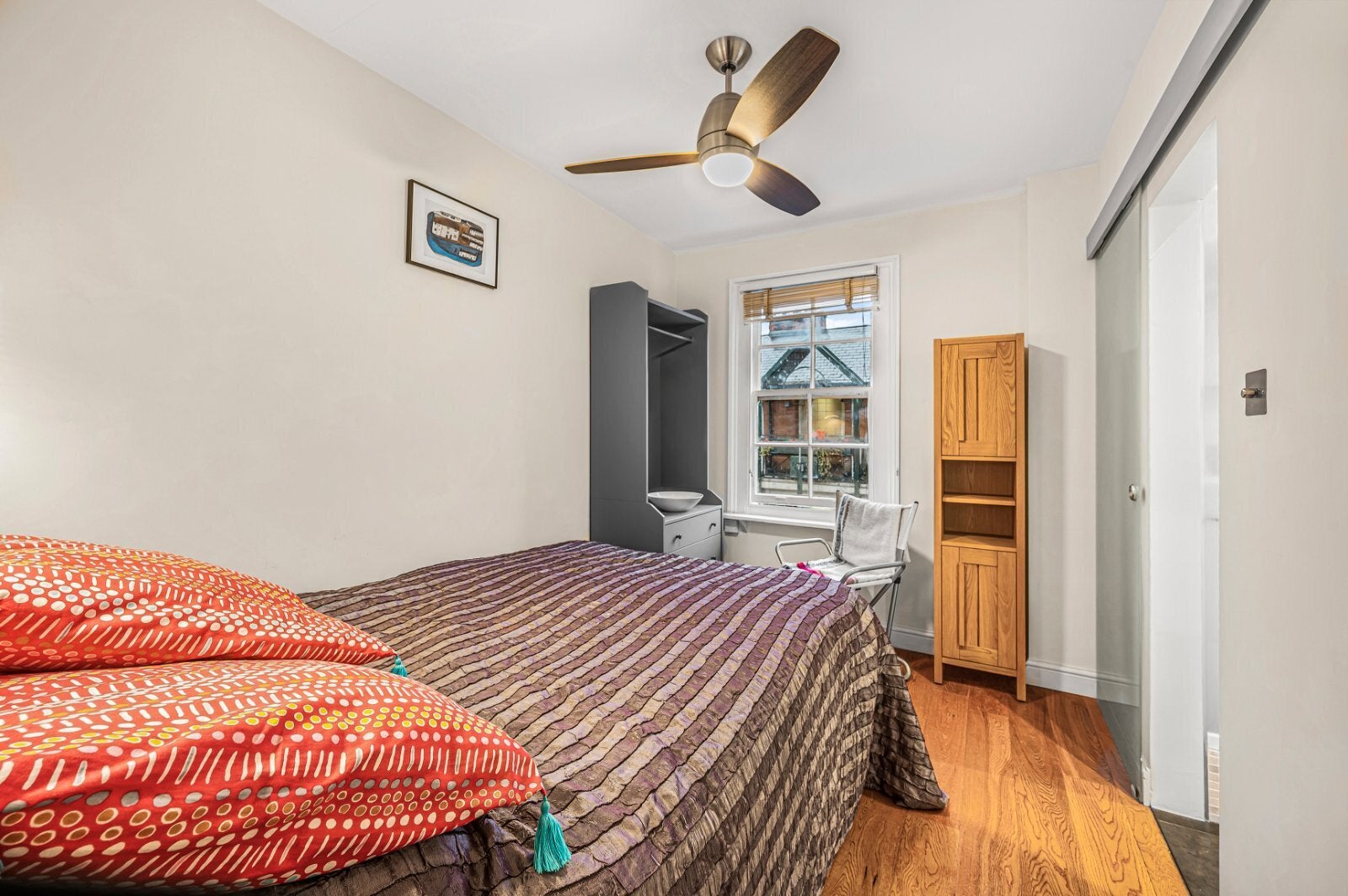 Flat Martlett Court in City of Westminster