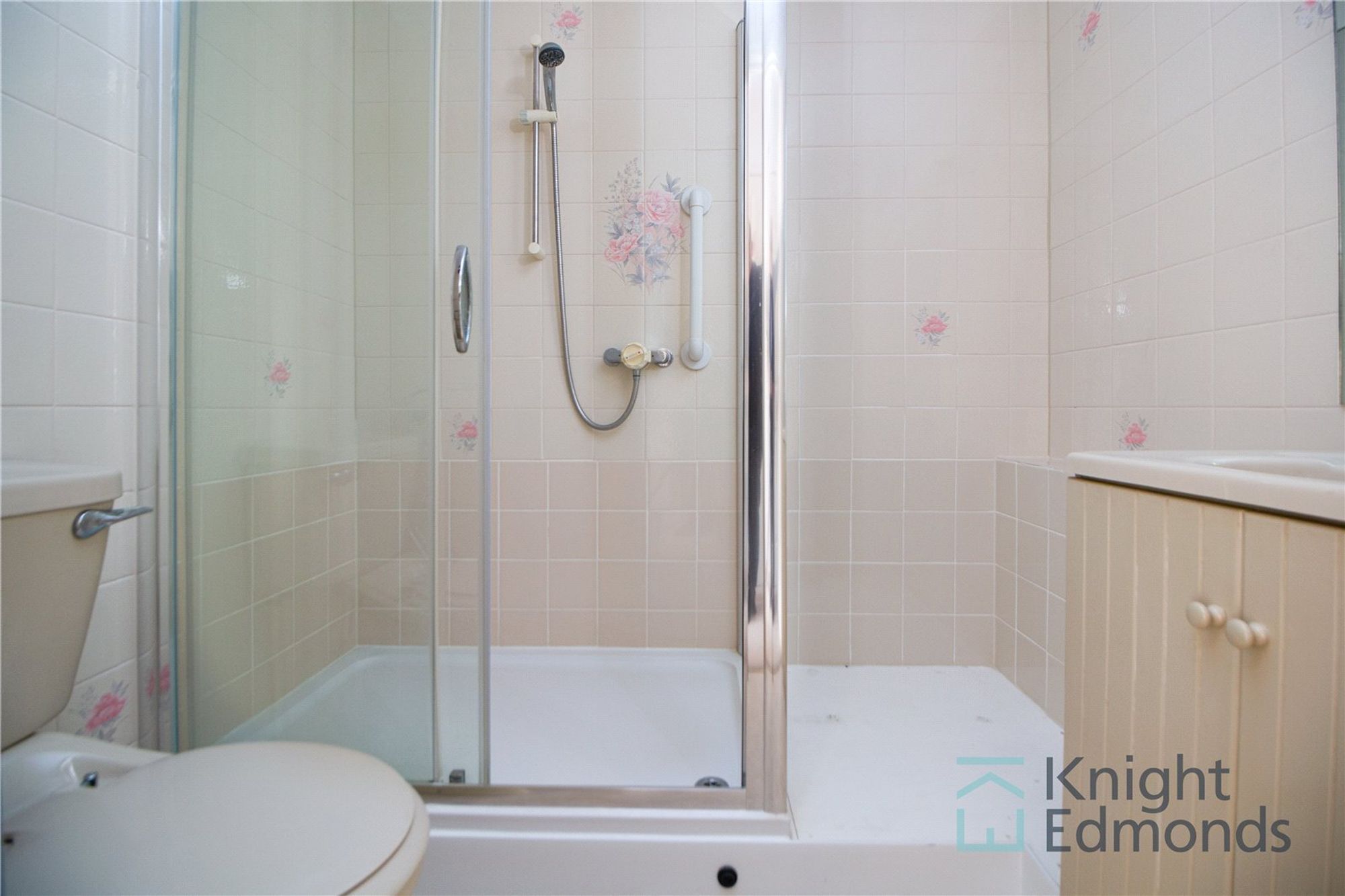 Flat Marsham Street in Maidstone