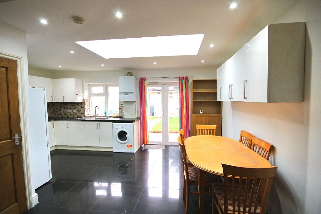 House Neeld Crescent in Greater London