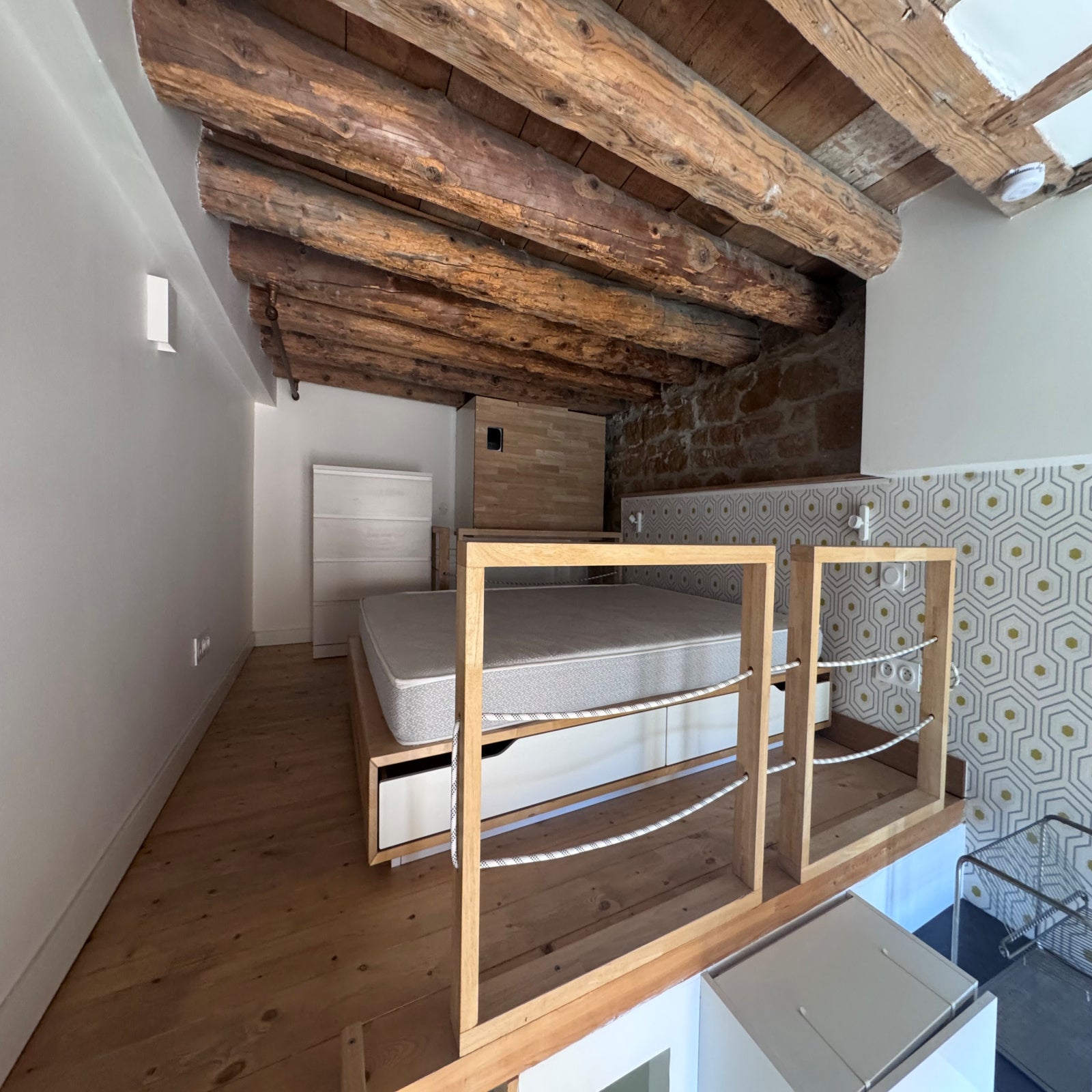 Flat Place Tobie Robatel in Lyon