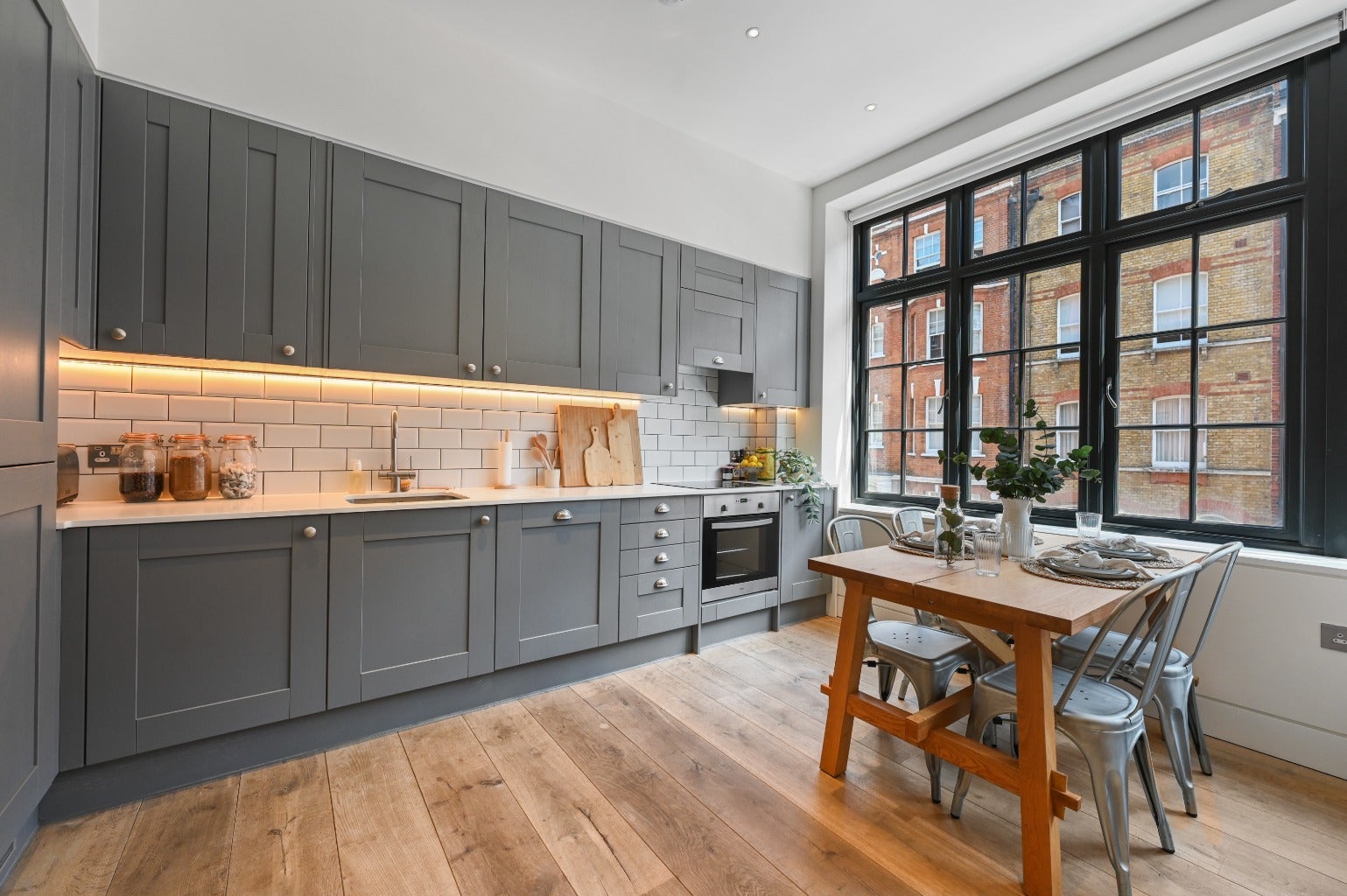 Flat Great Titchfield Street in City of Westminster