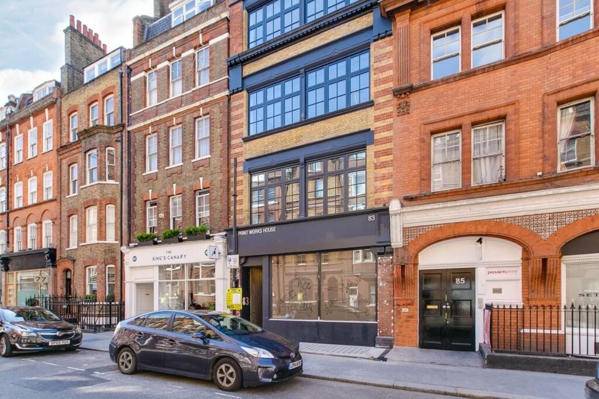 Flat Great Titchfield Street in City of Westminster