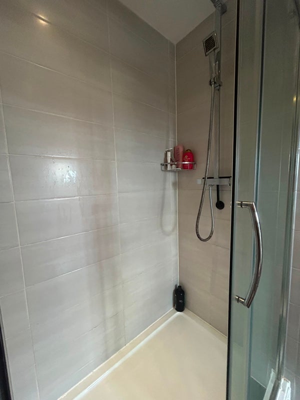 Room Hardinge Street in Greater London