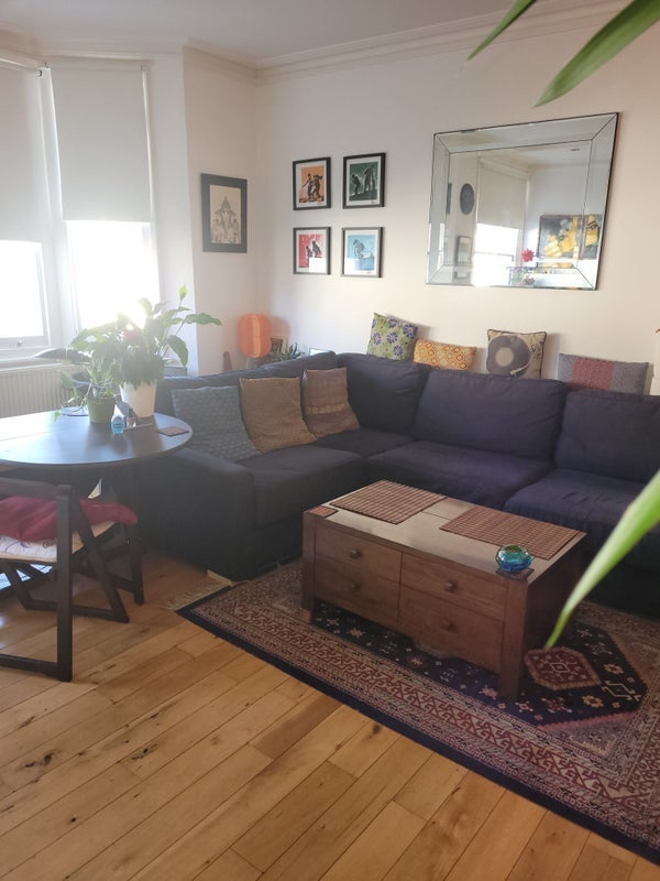 Room Elm Park in Greater London