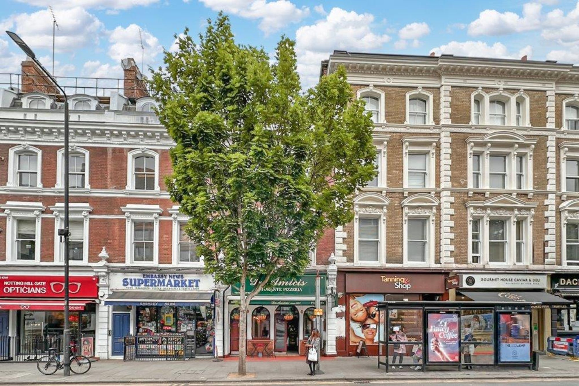 Flat Fellows Road in Greater London