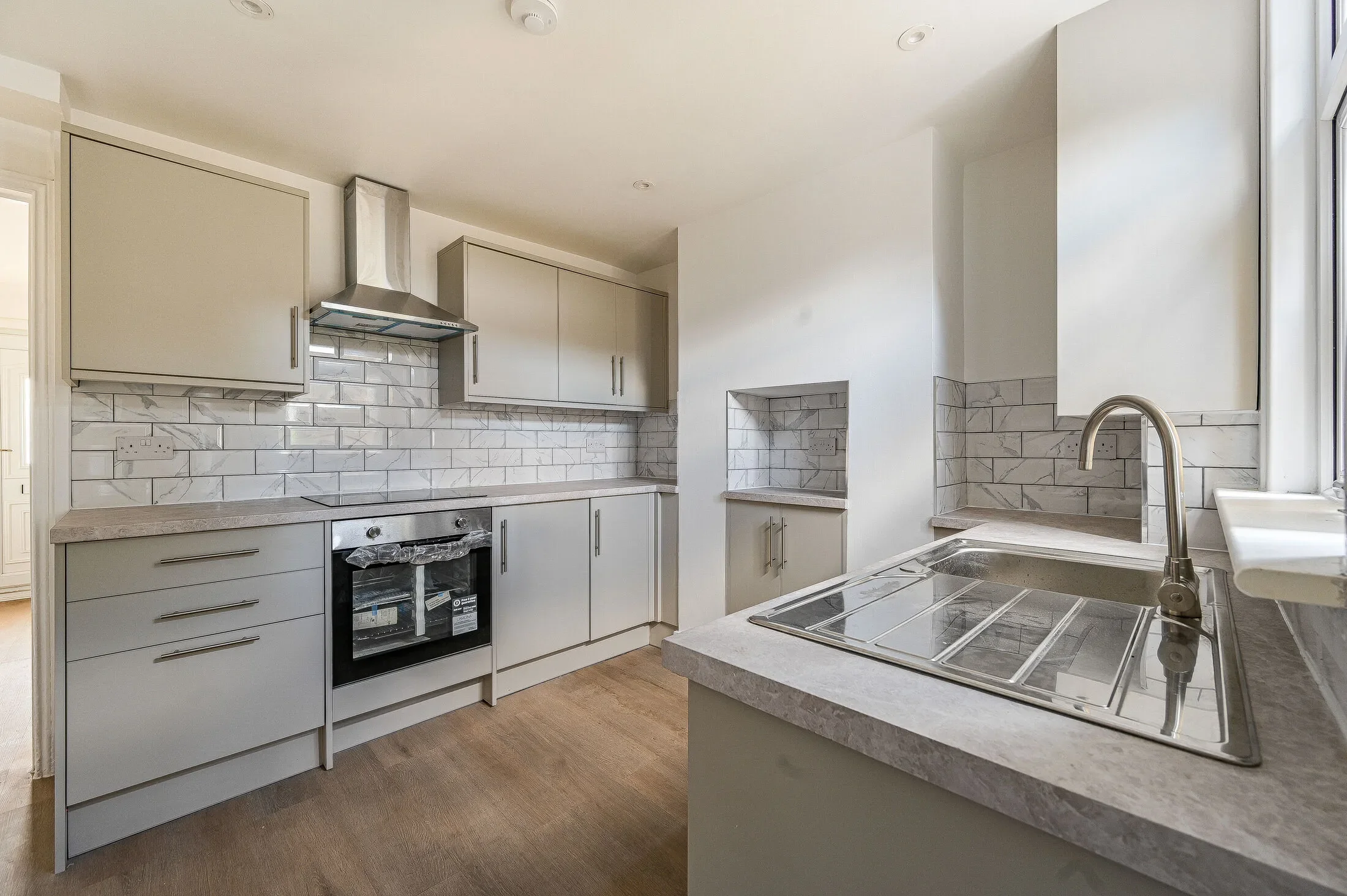 Flat West Street in Greater London