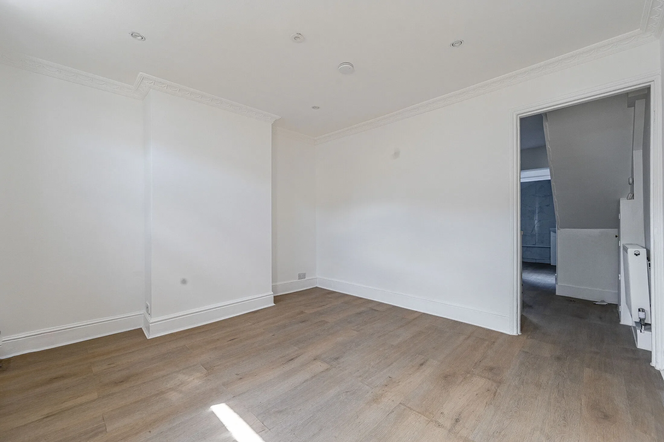 Flat West Street in Greater London