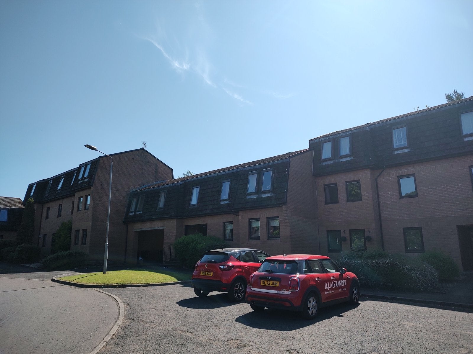 Flat Mahon Court in Moodiesburn