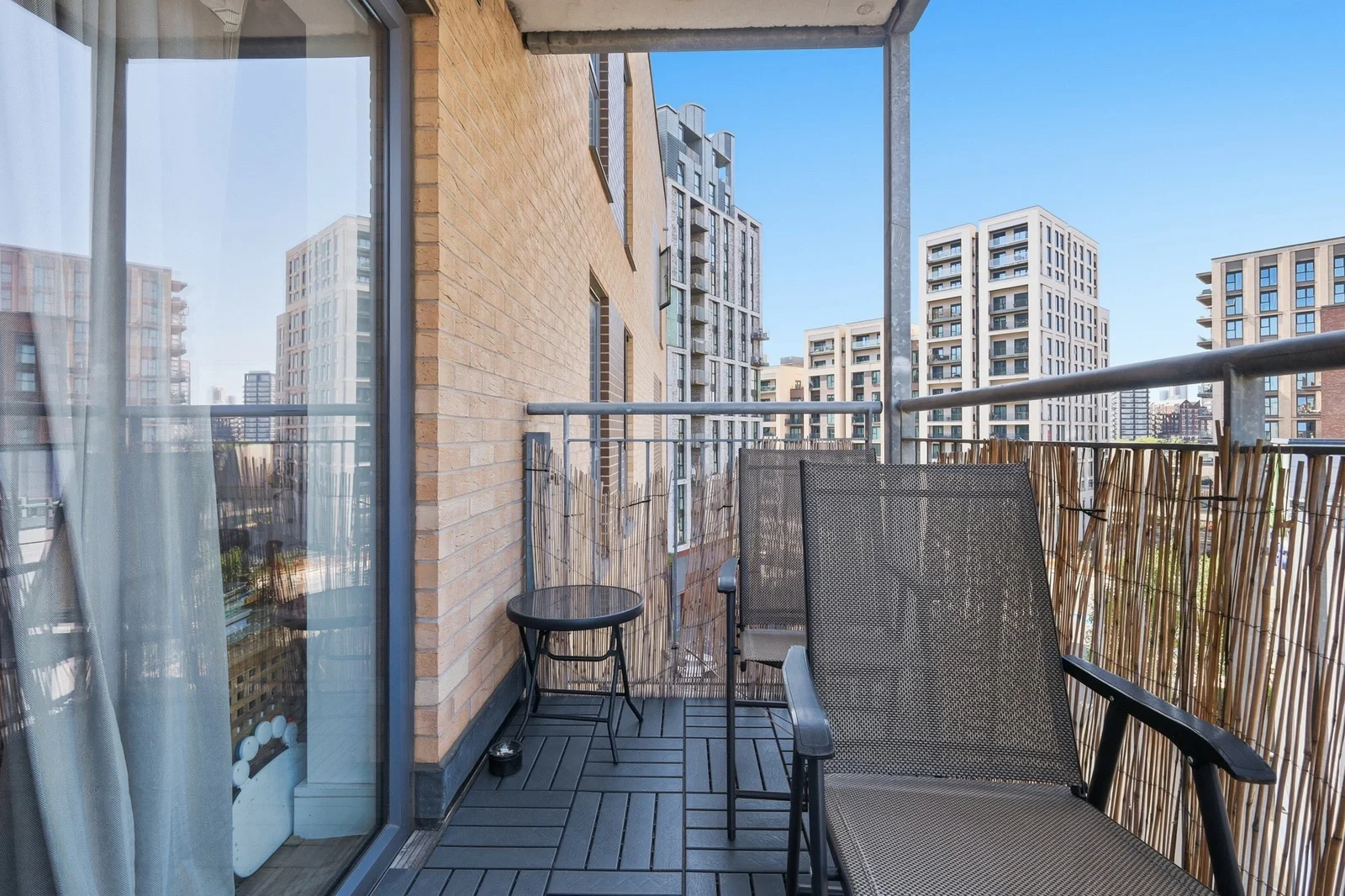 Flat Jude Street in Greater London