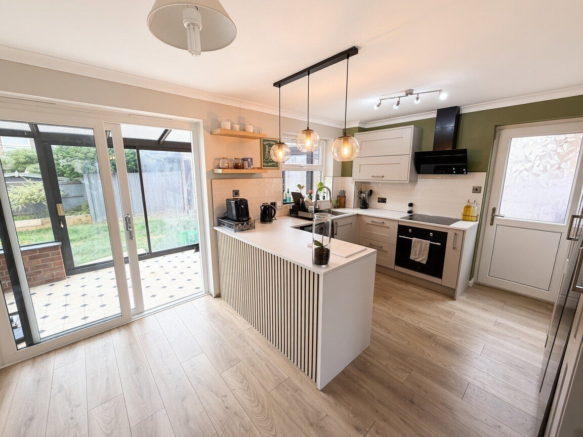 Flat Wakefield Close in South Kesteven