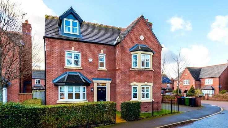 House Upton Grange in Chester