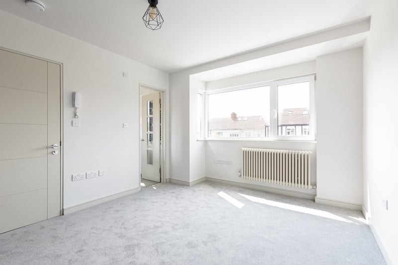 Room Harewood Road in Greater London
