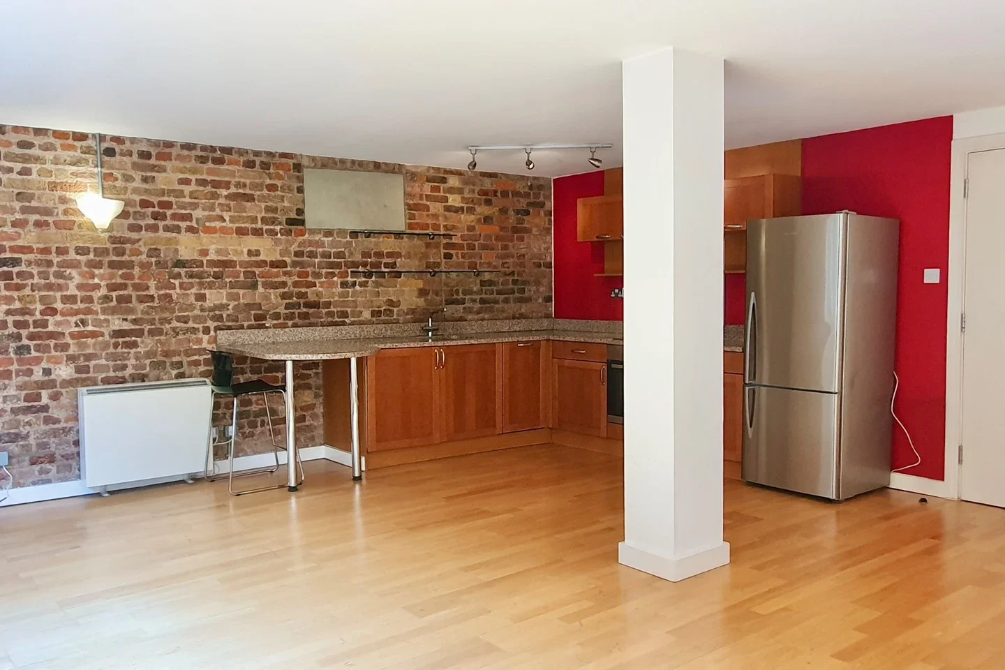 Flat Maidstone Buildings Mews in Greater London