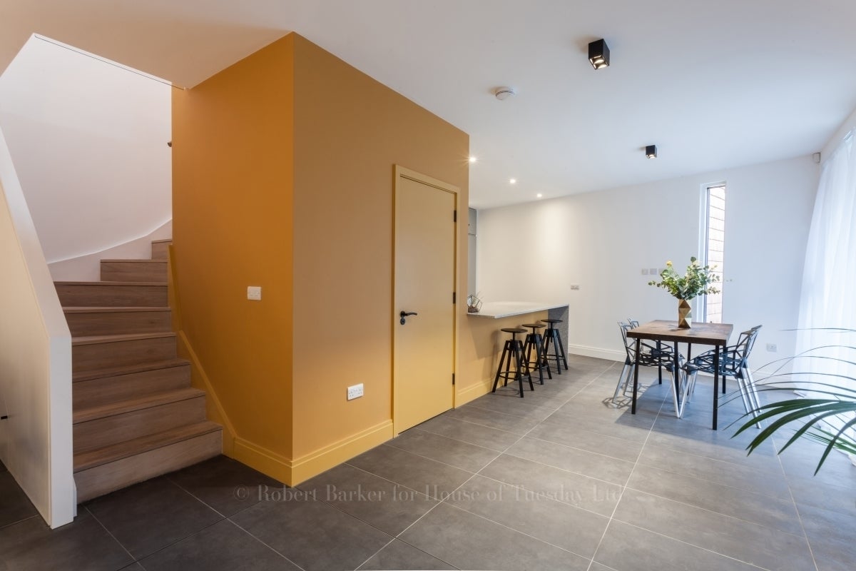 House Beadnell Road in Greater London