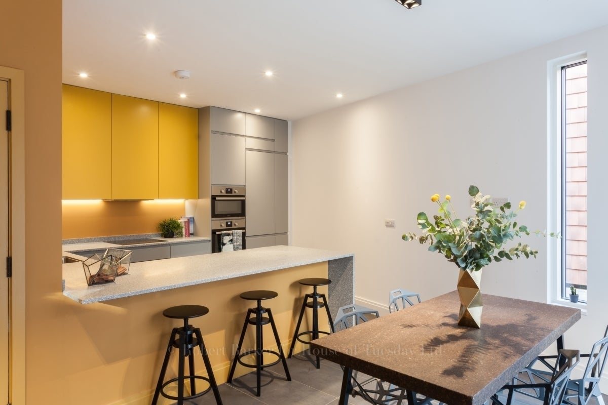 House Beadnell Road in Greater London