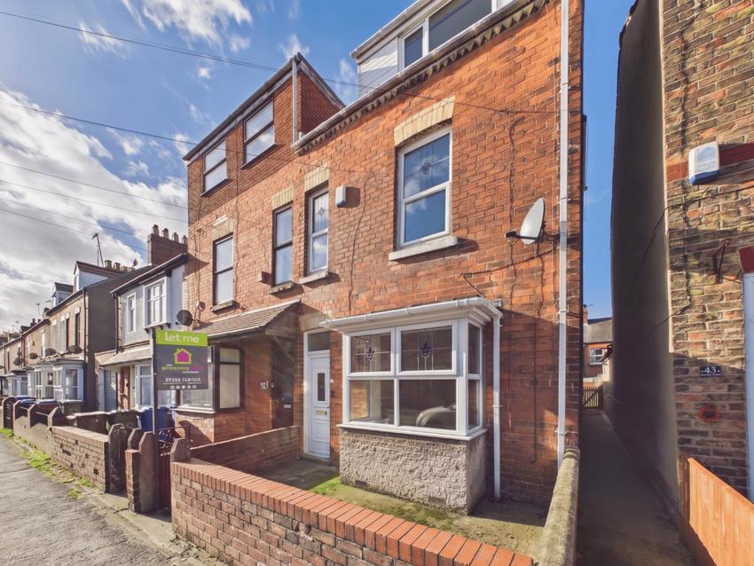 House Saint John's Walk in Bridlington