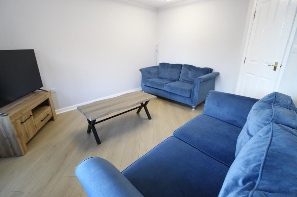 Flat Ashgrove Avenue in Hartlepool