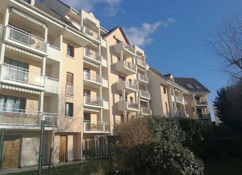 Flat Rue du Président François Mitterrand in Longjumeau